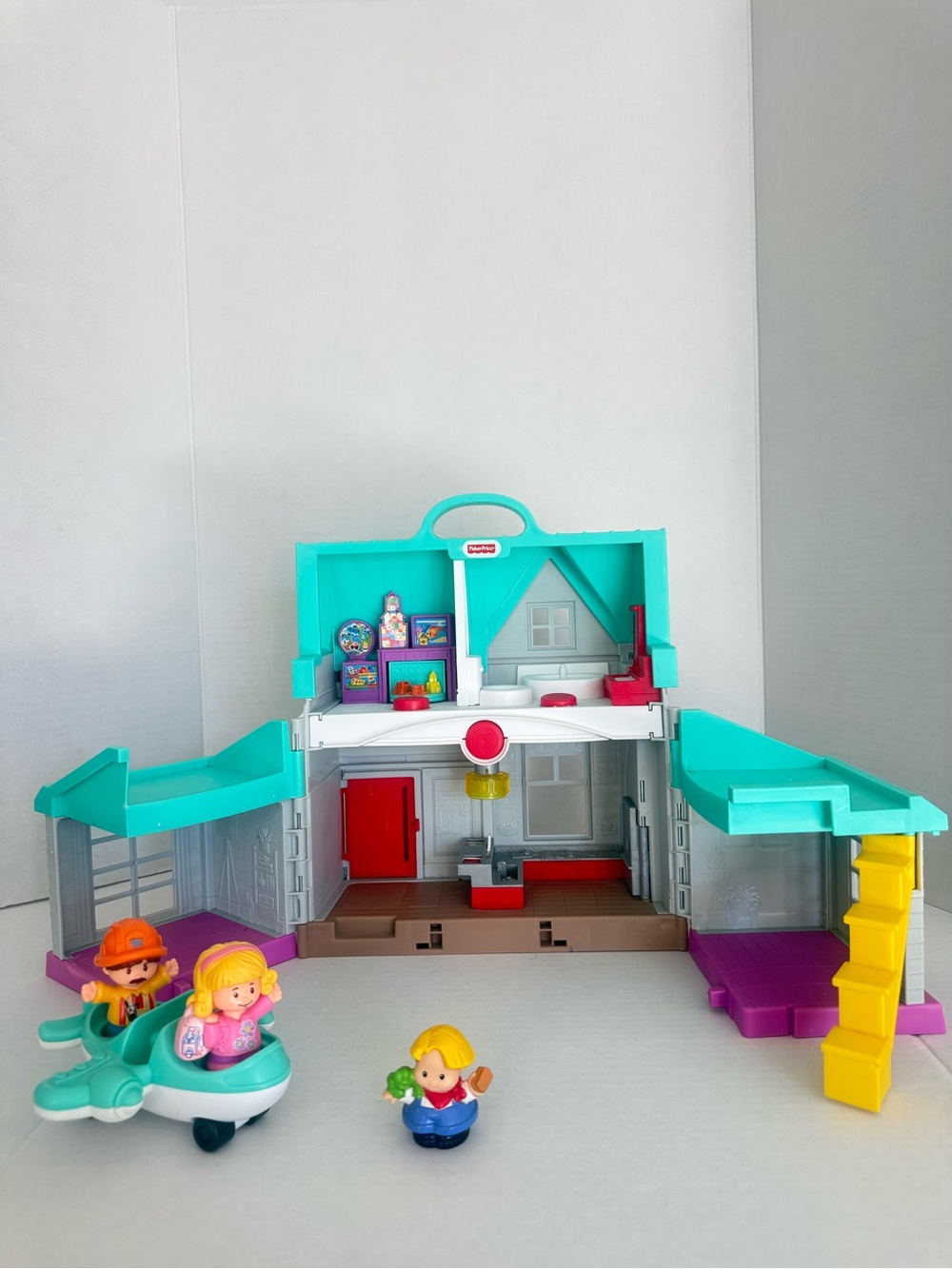 Fisher Price Little People Big Helpers House Play Set Lights & Sounds Toddler